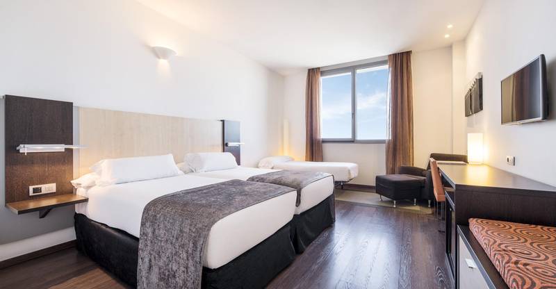  Hotel ILUNION Aqua 4 Valencia