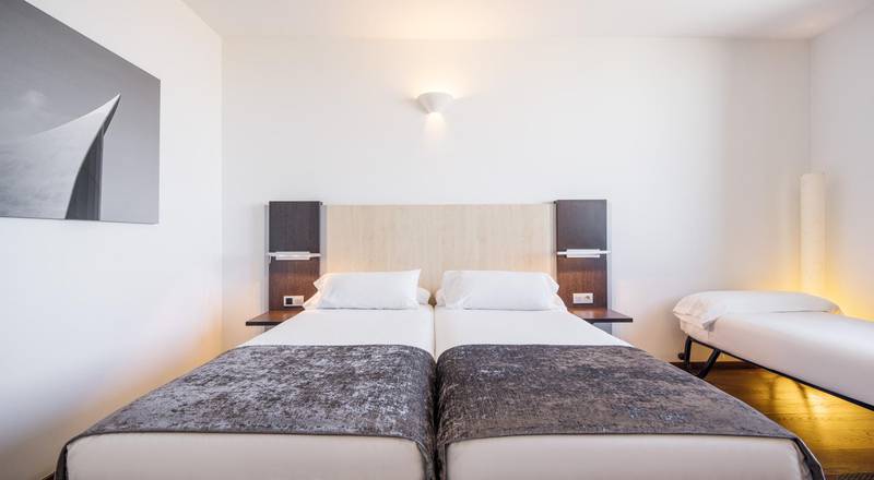  Hotel ILUNION Aqua 4 Valencia
